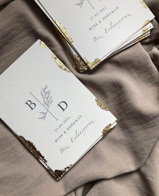 Edle Einladung mit Blattgold I Hoch SafDesign